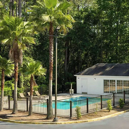 Baymont By Wyndham Kingsland-3