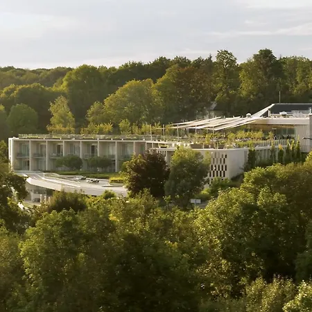 Royal Champagne Hotel & Spa-3