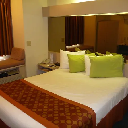 Quality Inn & Suites Near Nas Fallon-2