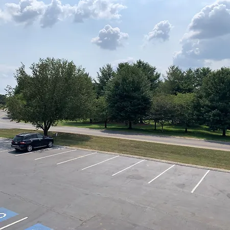 Quality Inn Gallatin-Nashville Metro-2