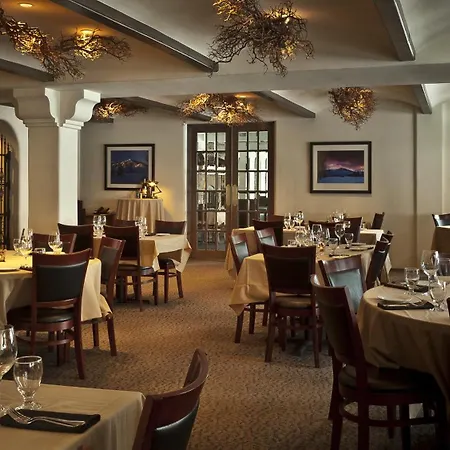 Knob Hill Inn-2