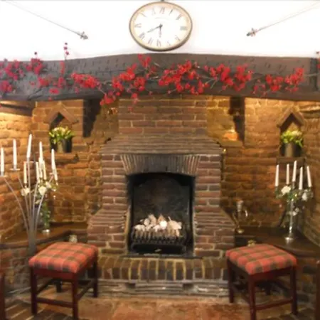 Howfield Manor Hotel-3
