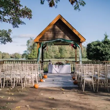 Howfield Manor Hotel-2