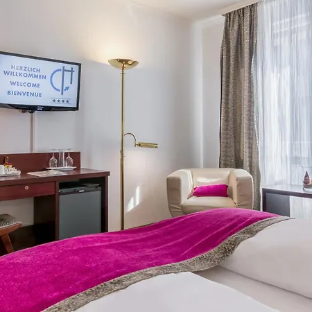 Central Hotel-3