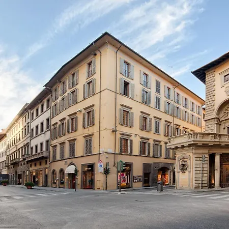Hotel Medici-3