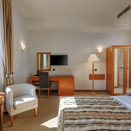 Grand Hotel Bonavia-2