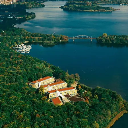 Seminaris Seehotel Potsdam-2
