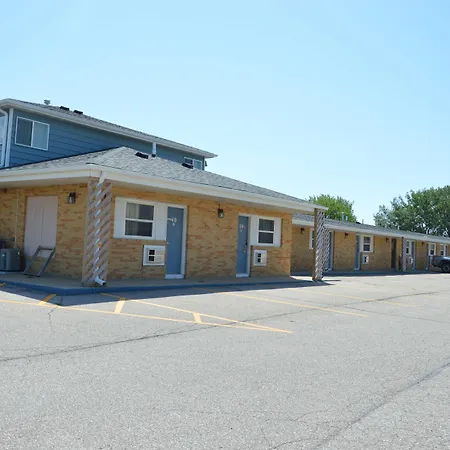 Americas Best Value Inn Suburban-3