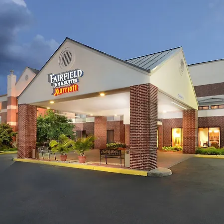 Fairfield By Marriott Inn & Suites Charlottesville North-2