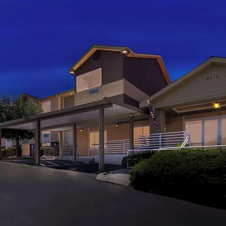 Best Western Topaz Lake Inn-2