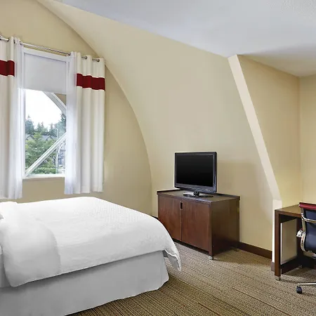 Four Points By Sheraton Surrey-3