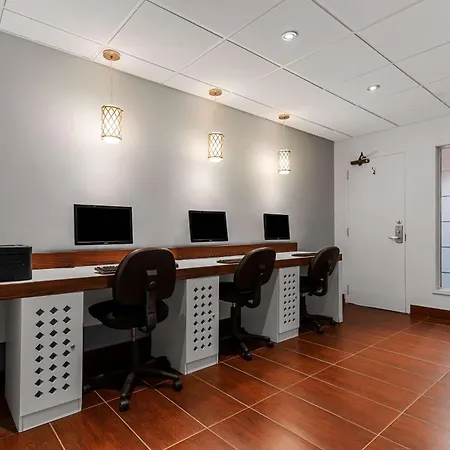 Best Western Ville-Marie Montreal Hotel&Suites-3