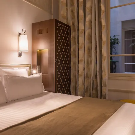 Crystal Hotel-3