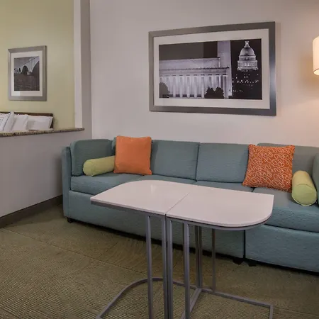 Springhill Suites Herndon Reston-3