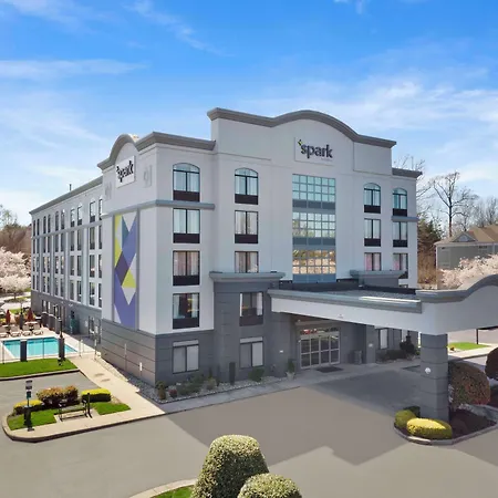 Spark By Hilton Greensboro-2