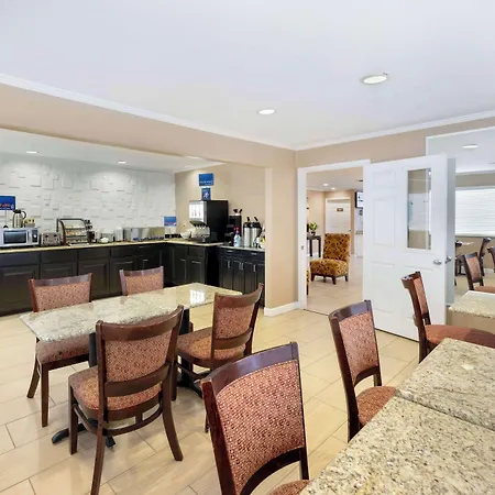 Best Western Snyder Inn-3