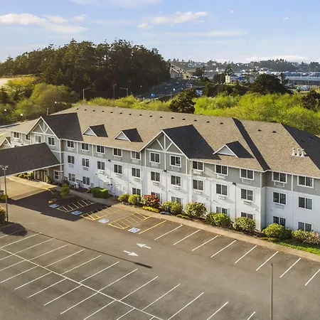 La Quinta By Wyndham Newport-2