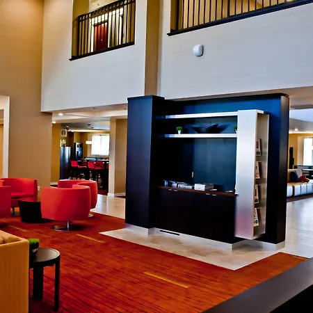 Courtyard By Marriott Decatur-3
