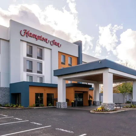 Hampton Inn Eugene-3