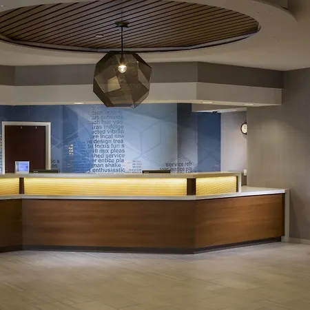 Springhill Suites Chicago Lincolnshire-3