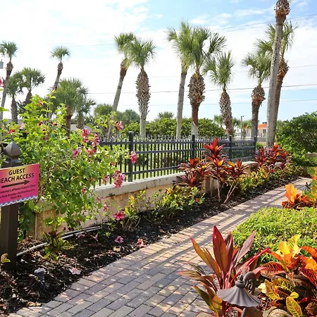 La Fiesta Ocean Inn & Suites-3