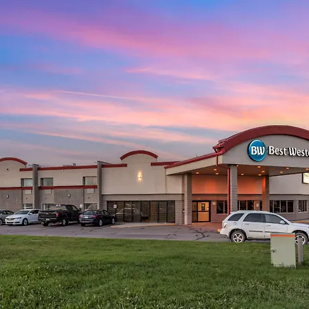 Best Western Marquis Inn & Suites-3