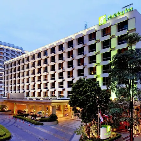 Holiday Inn Bangkok By Ihg-3