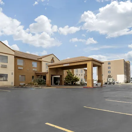Quality Inn West Memphis I-40-3