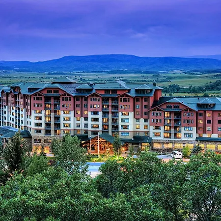 The Steamboat Grand-3