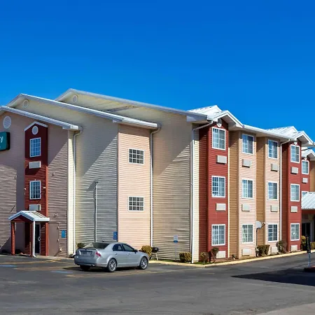 Quality Inn Sallisaw-2