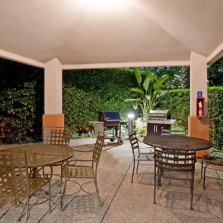 Sonesta Simply Suites Orange County Airport-2