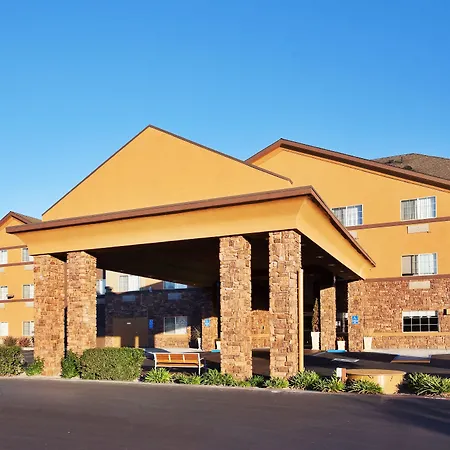 Holiday Inn Express & Suites Watsonville By Ihg-2