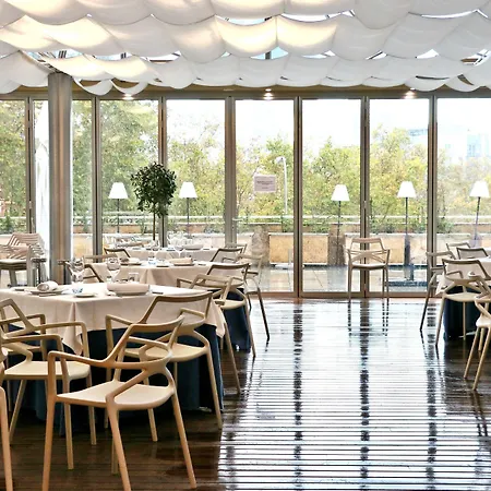 Hotel Villamadrid-2