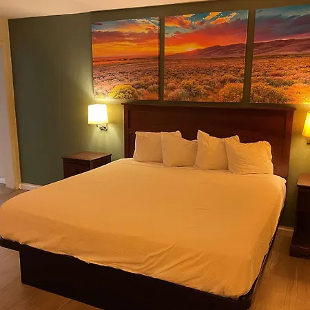 Days Inn By Wyndham Nacogdoches/Sfa University/Downtown-3