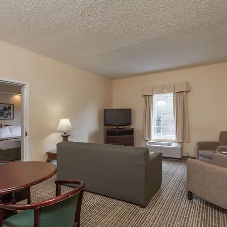Baymont By Wyndham Columbia Maury-3
