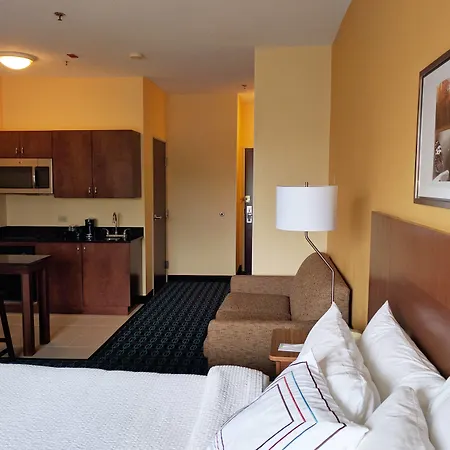 Fairfield Inn And Suites By Marriott Chicago St. Charles-3