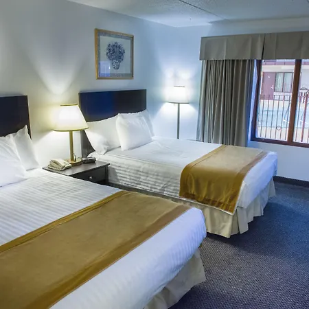 Howard Johnson By Wyndham Portage La Prairie-3