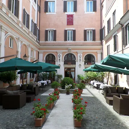 Relais Hotel Antico Palazzo Rospigliosi-3