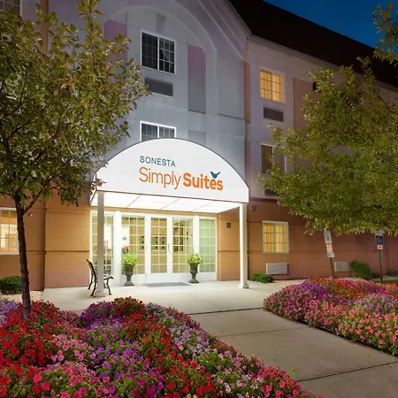 Sonesta Simply Suites Nanuet-3