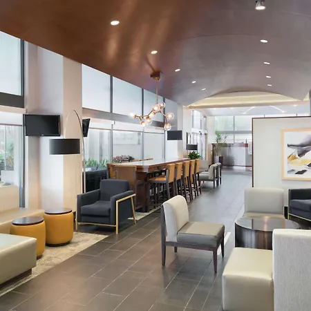 Hampton Inn Philadelphia Center City-Convention Center-2