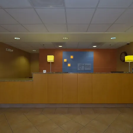Holiday Inn Express Las Vegas-Nellis By Ihg-2