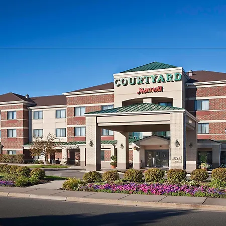 Courtyard Minneapolis St. Paul/Roseville-2