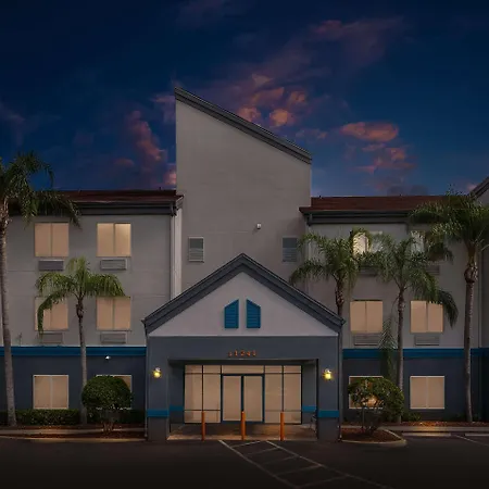Suburban Studios Orlando - Ocoee-Winter Garden-3