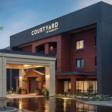 Courtyard Minneapolis St. Paul/Roseville-3