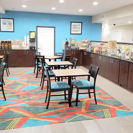 Hawthorn Suites Irving Dfw South-2