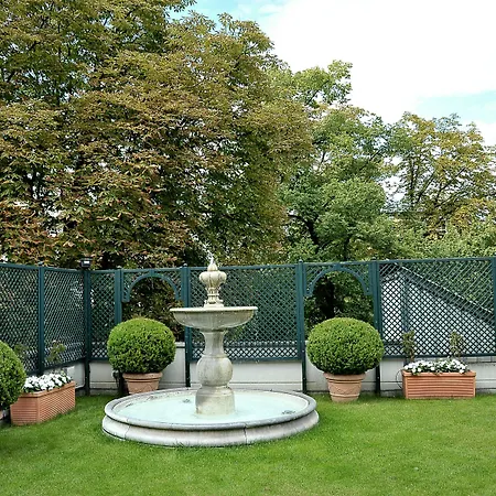Hotel Ludwig Van Beethoven-3