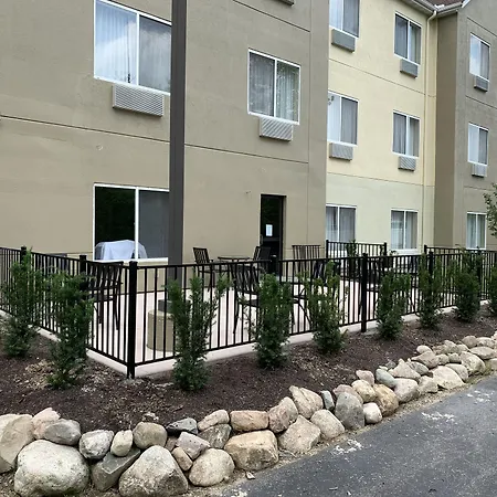 Comfort Suites Auburn Near I-69-3