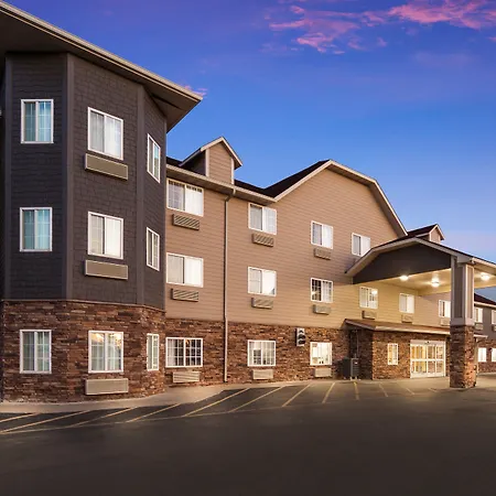 Red Roof Inn & Suites Omaha - Council Bluffs-2