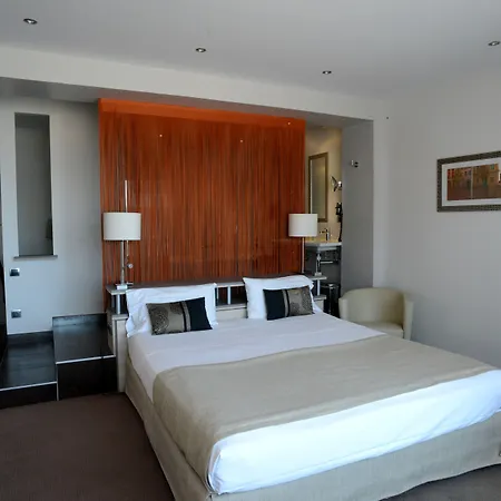 Best Western Plus La Corniche-3