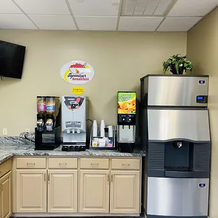 Super 8 By Wyndham Clear Lake-3